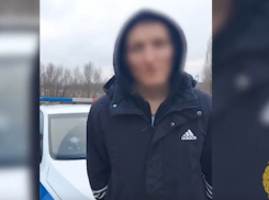 Решивший похвастаться спецсигналом-триколором водитель лишился прав под Волгоградом