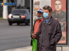 Волгоградцы считают общественный транспорт и поликлиники главным источником распространения коронавируса