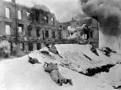 2 декабря 1942 года – под Сталинградом советские войска готовятся к операции «Кольцо»