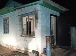 Дом с бывшей женой и детьми поджег мужчина под Волгоградом