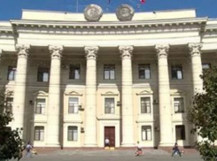 Волгоградская область погрязла в долгах: в январе будет оформлено 15 кредитов 