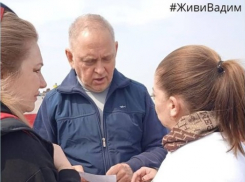 Растолкала всех и пробилась к мэру мама 2-летнего волжанина, нуждающегося в самом дорогом лекарстве в мире