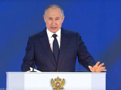 Владимир Путин возмутился освещением истории Сталинградской битвы