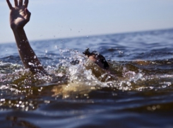 Под Волгоградом ищут тело утонувшего 42-летнего мужчины