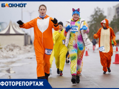 Волгоградцы нашли полностью расчищенные от снега и льда дороги на Рождественском забеге