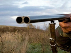 Рецидивист открыл огонь из ружья по односельчанам и полицейским под Волгоградом