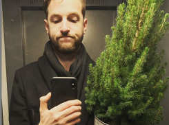 Волгоградский стэндапер Андрей Бебуришвили призвал девушек не посылать интимные фото до свидания