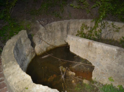 На плачевное состояние «родника жизни» на Мамаевом кургане просит обратить внимание волгоградец