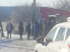 Под Волгоградом в СНТ «Родничок» взрыв электрокотла разрушил стену дома 