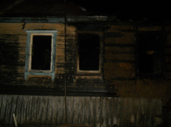 Фото с пожара под Волгоградом: к чему приводит использование кустарных обогревателей