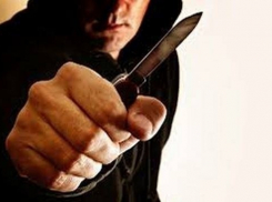 В центре Волгограда 48-летний убийца едва не зарезал мужчину