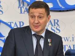 Волгоградский губернатор опустился на 42 строчку в рейтинге влияния глав субъектов РФ