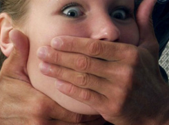 Благодаря анализу ДНК раскрыли изнасилование 22-летней жительницы севера Волгограда