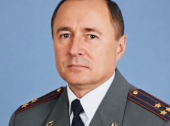С легендой уголовного розыска Владимиром Контемировым прощается Волгоград