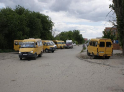Власти Волгограда закрывают оставшиеся в городе маршрутки 