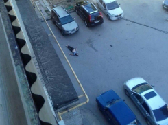 Мужчина погиб при падении с 14-го этажа на севере Волгограда 