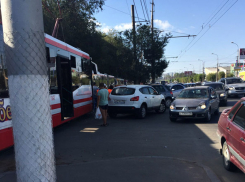 ДТП парализовало движение скоростного трамвая Волгограда