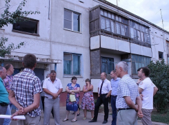 Жильцы еще одного проблемного дома ищут правду в Волгоградской области