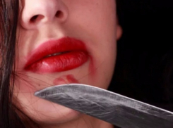 В Волгоградской области в День защитника Отечества женщина убила мужчину