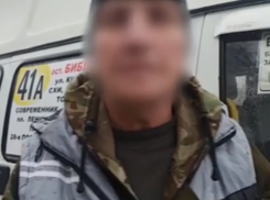 Пьяный водитель маршрутки №41А повез волгоградцев утром на работу: видео 