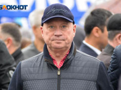 Мэр Виталий Лихачёв решил тихо сбежать из Волгограда