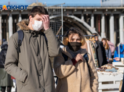 Коронавирус в Волгограде 11 ноября: недовольство властью и доплаты медикам из поликлиник 