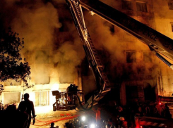 В Камышине при пожаре в многоэтажке эвакуировано 18 человек