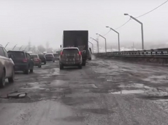 Президента РФ просят проконтролировать ремонт дорог в Волгограде 