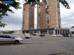 Скандальный долгострой с завидной парковкой - как живут волгоградцы в ЖК «Доминант»