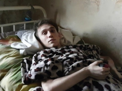 Под Волгоградом 23-летнего инвалида I группы оставили без медицинской помощи