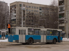 Для волгоградских троллейбусов покупают запчасти на 3 млн рублей