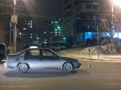 В Волгограде водители иномарок сбили двоих пешеходов