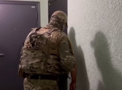 Переодетый в курьера волгоградец задержан ФСБ при подготовке к теракту