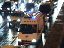 Волгоградцы сообщают о страшном ДТП с погибшим ребенком