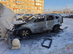 Названы подробности ЧП с напугавшей взрывом Honda в Волгограде