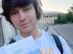 Прохор Шаляпин привился от коронавируса «Спутником V»