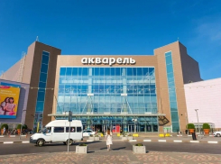 Из-за штормового предупреждения на юге Волгограда отменили бесплатный концерт
