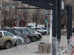 Мэрию Волгограда обвинили в показушном фарсе с остановками