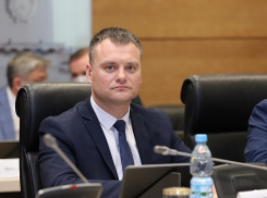 Евгений Кареликов возглавил комитет Волгоградской облдумы