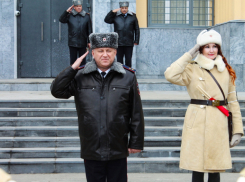 Главный полицейский Волгоградской области сегодня именинник