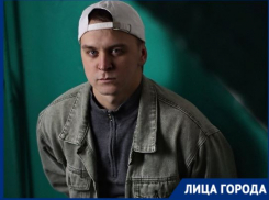 Самый маленький кубик Рубика в СНГ со стримером Меллстроем создал волгоградец