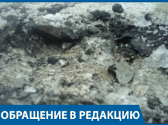 После уборки снега спецтехника расколола асфальт во дворе дома, - волгоградцы