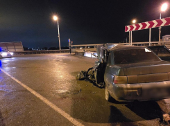 Четверо попали в больницу после аварии на «танцующем» мосту под Волгоградом 