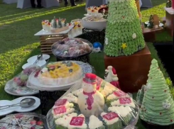 Волгоградские вип-тусовщики засветили в сети роскошный завтрак таиландского отеля