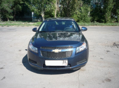 Под Волгоградом водитель без прав на Chevrolet сбил восьмиклассницу