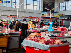 «Говядина только по праздникам»: волгоградцы назвали продукты, на которых теперь экономят
