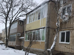 Под Волгоградом нашли сосульку длиной в полдома