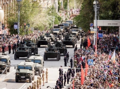 В Волгограде прошел генеральный прогон парада Победы