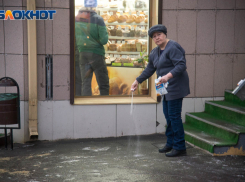 Волгоград встречает новую неделю с гололедом, мокрым снегом и штормовым ветром