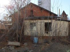 В притон для бомжей превратился объект культурного наследия в Волгограде